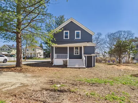 Exterior - 270 Garden St, Fall River, MA 02720 photo 5 of 6