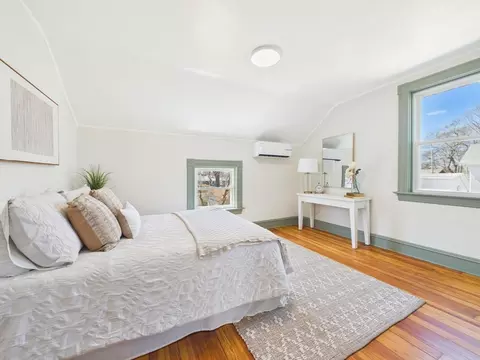 Bedroom - 270 Garden St, Fall River, MA 02720 photo 5 of 9