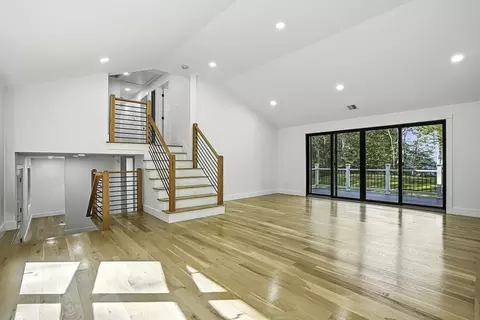 68 Pearl St, Upton, MA 01568 photo 12