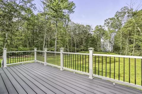 68 Pearl St, Upton, MA 01568 photo 33