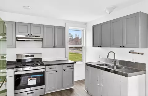 150 E Main St, Orange, MA 01364 photo 4