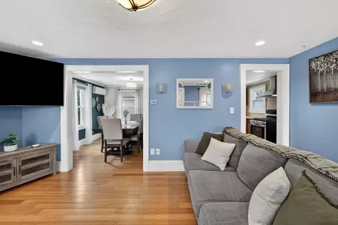 400 El Paso St, Springfield, MA 01104 photo 7