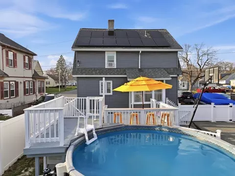 Exterior - 73 Oklahoma St, Springfield, MA 01104 photo 8 of 15