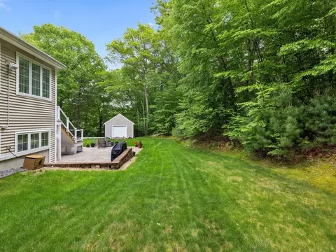 Exterior - 12 Breton Rd, Upton, MA 01568 photo 3 of 8