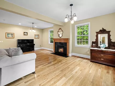 Living - 12 Breton Rd, Upton, MA 01568 photo 1 of 6