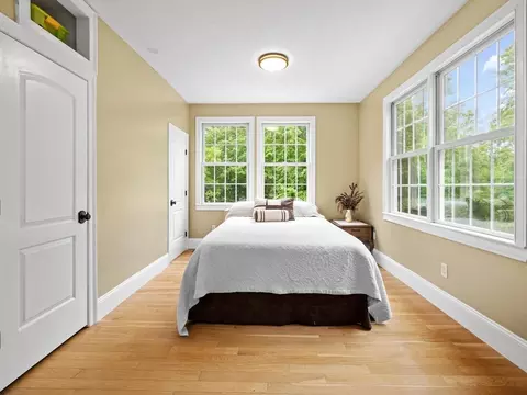 Bedroom - 12 Breton Rd, Upton, MA 01568 photo 1 of 6