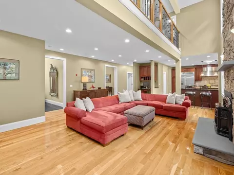 Living - 12 Breton Rd, Upton, MA 01568 photo 2 of 6