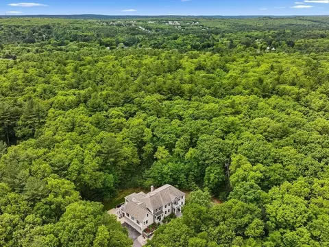 View/Area - 12 Breton Rd, Upton, MA 01568 photo 1 of 2