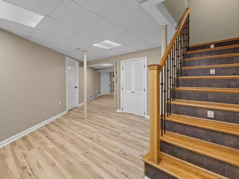 Entry Way - 12 Breton Rd, Upton, MA 01568 photo 3 of 3