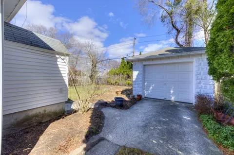 123 Dana Ave, Worcester, MA 01604 photo 36