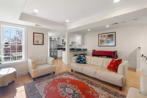 13 Lexington St #3, Boston, MA 02129