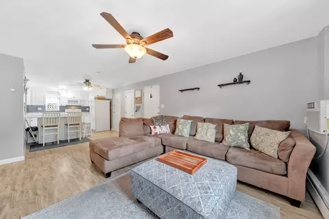 29 Arlington Rd #1-1, Woburn, MA 01801