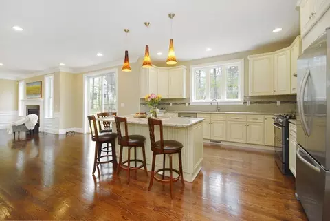 742 Main St, Acton, MA 01720 photo 9