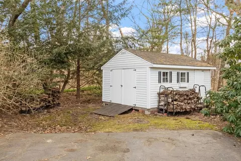 29 Brookmill Rd, Stow, MA 01775 photo 3