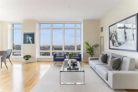 400 Stuart #18C, Boston, MA 02116
