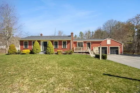 141 County Rd, Plympton, MA 02367