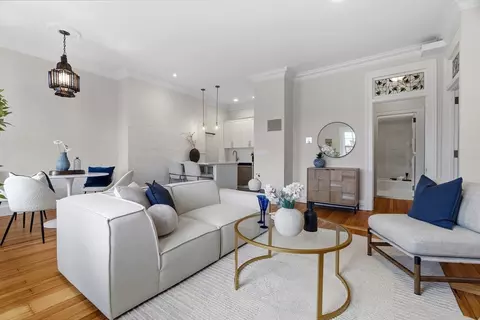 273 Commonwealth Ave #10, Boston, MA 02116