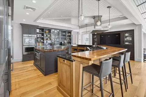 Kitchen - 54 Lincoln St, Hingham, MA 02043 photo 1 of 6