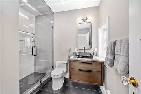 Bath - 54 Lincoln St, Hingham, MA 02043 photo 4 of 6