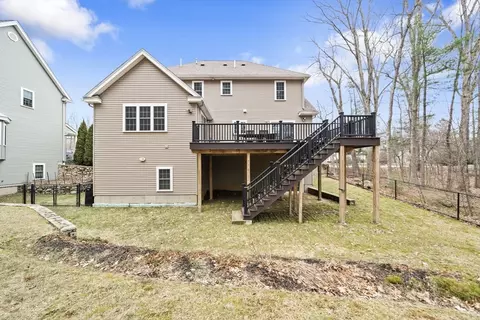 697 Salisbury, Worcester, MA 01609 photo 30