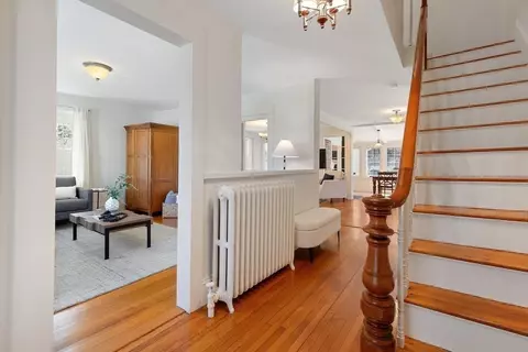 20 Prospect St, Reading, MA 01867 photo 5