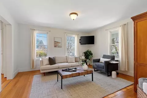 20 Prospect St, Reading, MA 01867 photo 10
