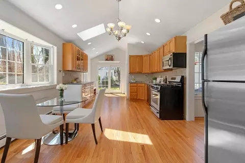 20 Prospect St, Reading, MA 01867 photo 12