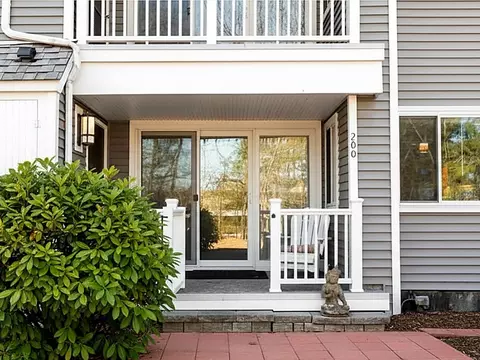255 North Rd #200, Chelmsford, MA 01824
