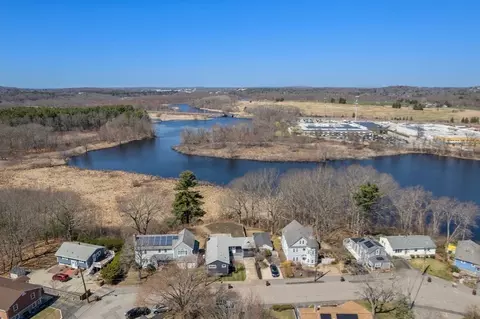 243 Riverside Dr, Dedham, MA 02026 photo 16