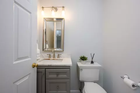 72 Pilgrim Trl, Marshfield, MA 02050 photo 12
