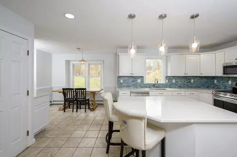 72 Pilgrim Trl, Marshfield, MA 02050 photo 5