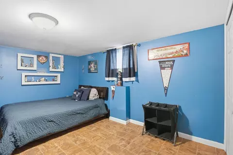 Bedroom - 70 Norman St, Springfield, MA 01104 photo 6 of 6