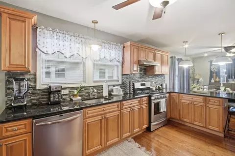 Kitchen - 70 Norman St, Springfield, MA 01104 photo 1 of 2