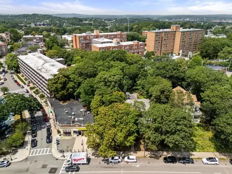 1789 Commonwealth, Brighton, MA 02135