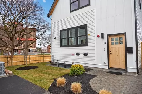 16 Hamlet St #16, Somerville, MA 02143