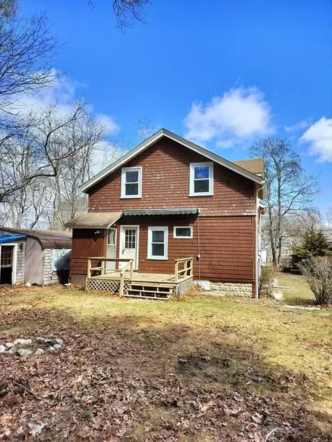 Exterior - 1 Indian Neck Rd, Wareham, MA 02571 photo 4 of 5