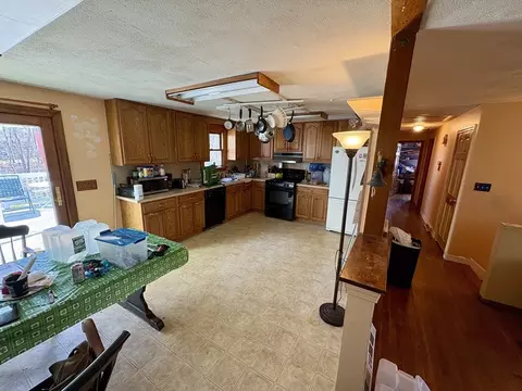 6 Alden Ave E, Randolph, MA 02368 photo 4