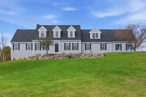 21 Nashoba Rd, Littleton, MA 01460