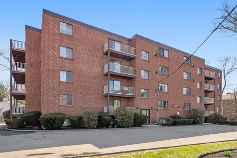 295 Main St #16, Reading, MA 01867