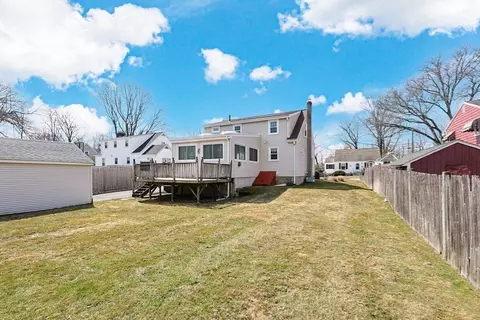 18 Circle Dr, Framingham, MA 01702 photo 26
