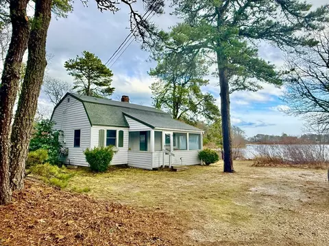 43 Pond St #11, Dennis, MA 02670
