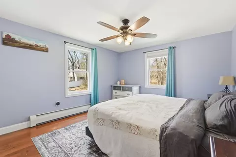 Bedroom - 83 Captain Beers Plain Rd, Northfield, MA 01360 photo 3 of 8