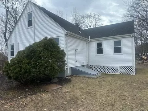 23 Cheney St, Needham, MA 02494 photo 2