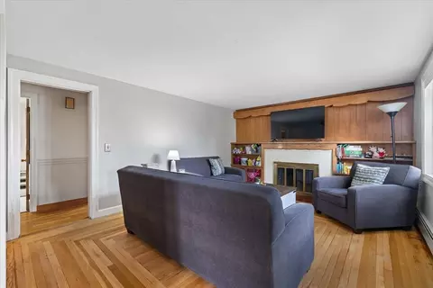 12 Middlesex Ave, Worcester, MA 01604 photo 6