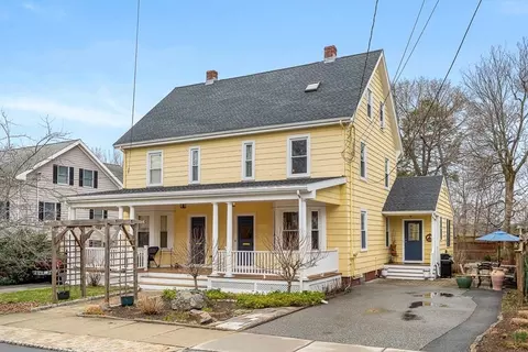 31 Mystic Ave #31, Winchester, MA 01890