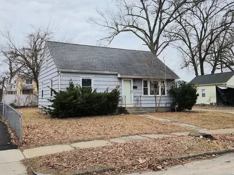 245 El Paso St, Springfield, MA 01104 photo 2