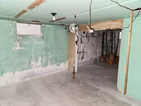 245 El Paso St, Springfield, MA 01104 photo 21