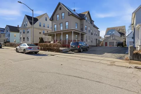 8 Lowell St, Worcester, MA 01603 photo 28