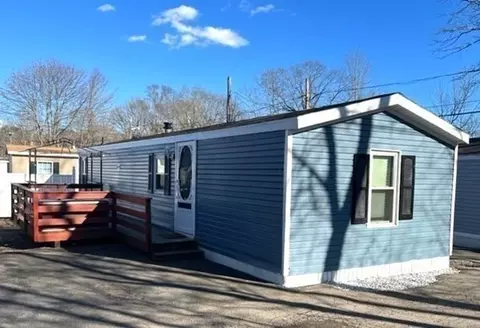 1156 Park St #14, Stoughton, MA 02072