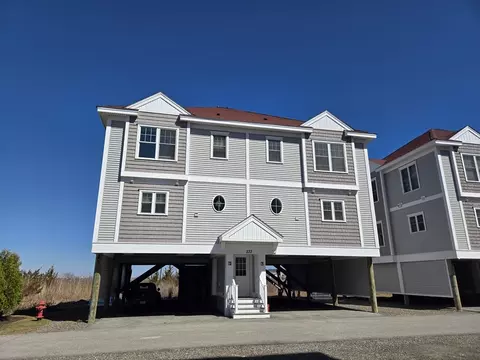233 Beach Rd #B1, Salisbury, MA 01952